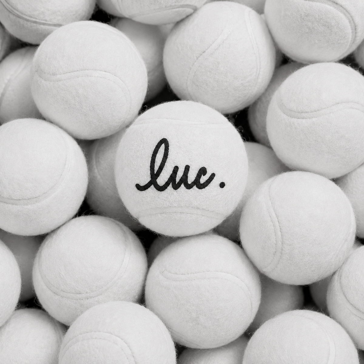 Tennis_balls_ed1c9878-b5f1-442a-abc4-952677e23dae.png